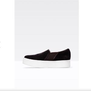 Vince slip ons
